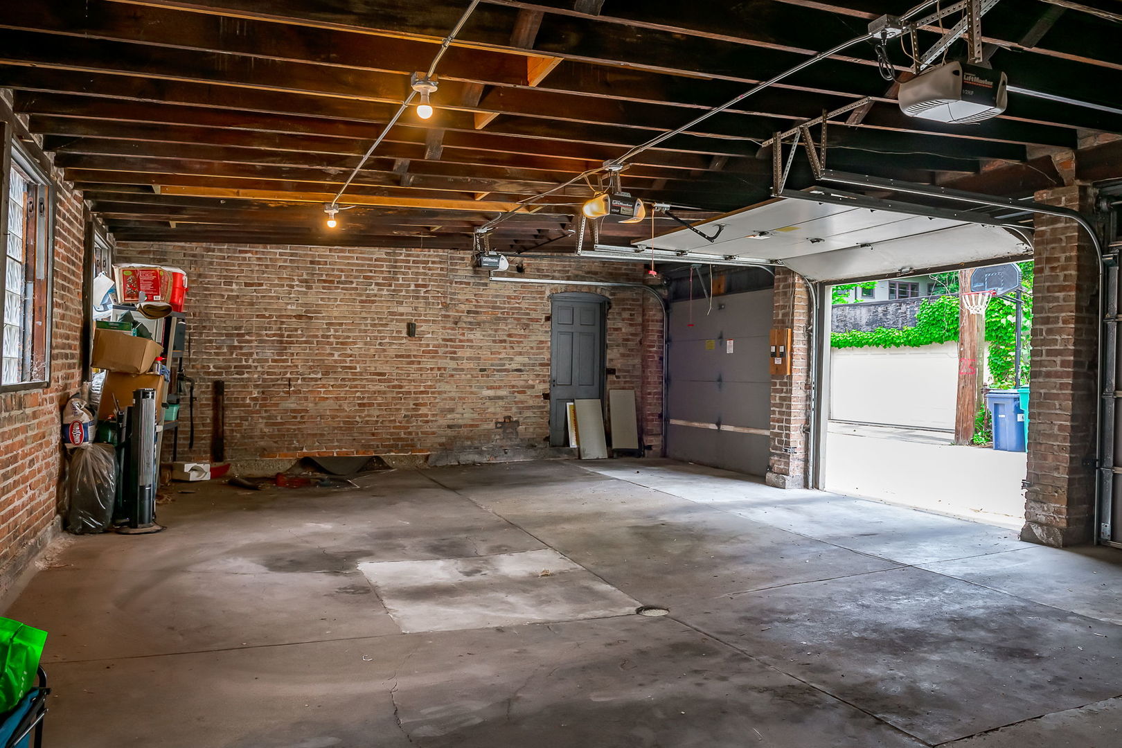 206 S LOMBARD Avenue Unit: 206B