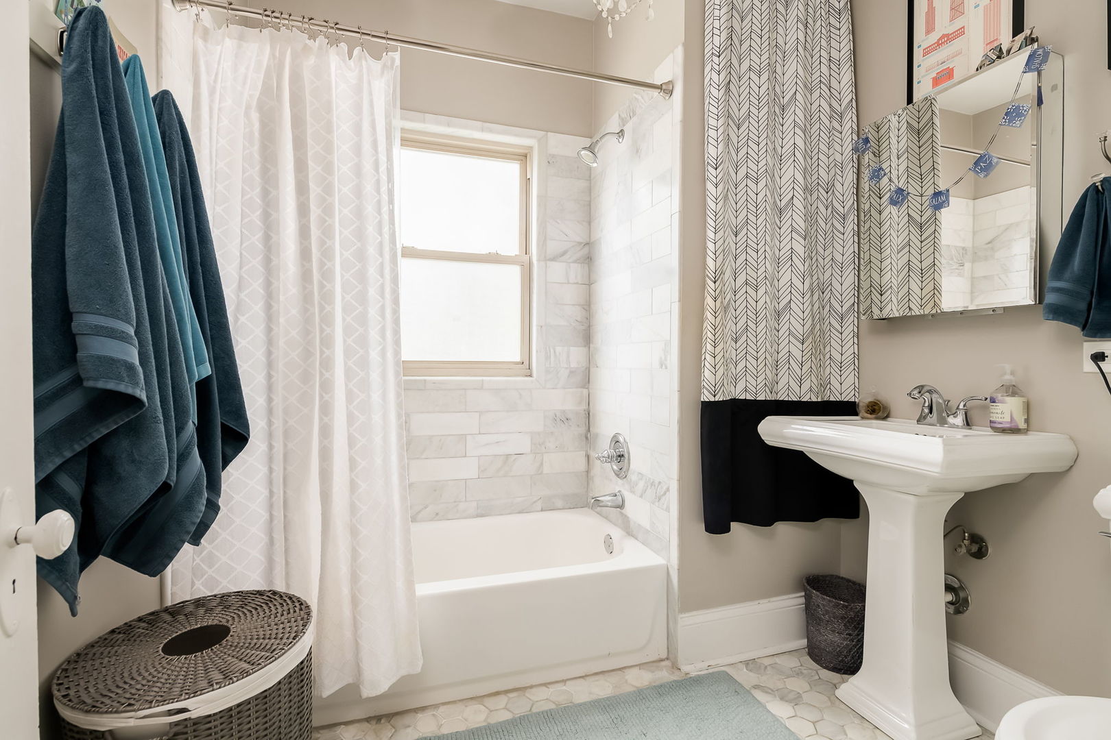 206 S LOMBARD Avenue Unit: 206B