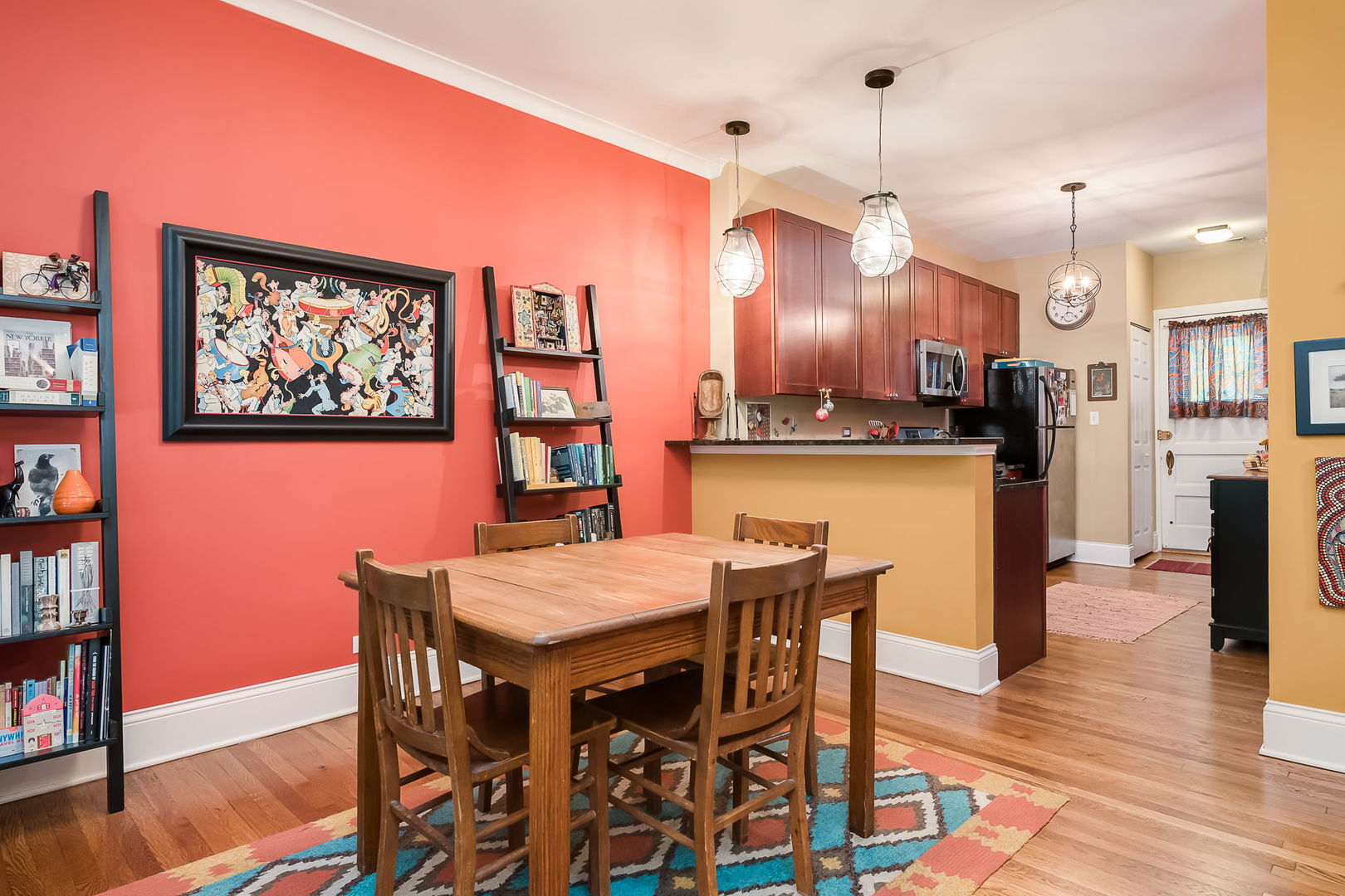 206 S LOMBARD Avenue Unit: 206B