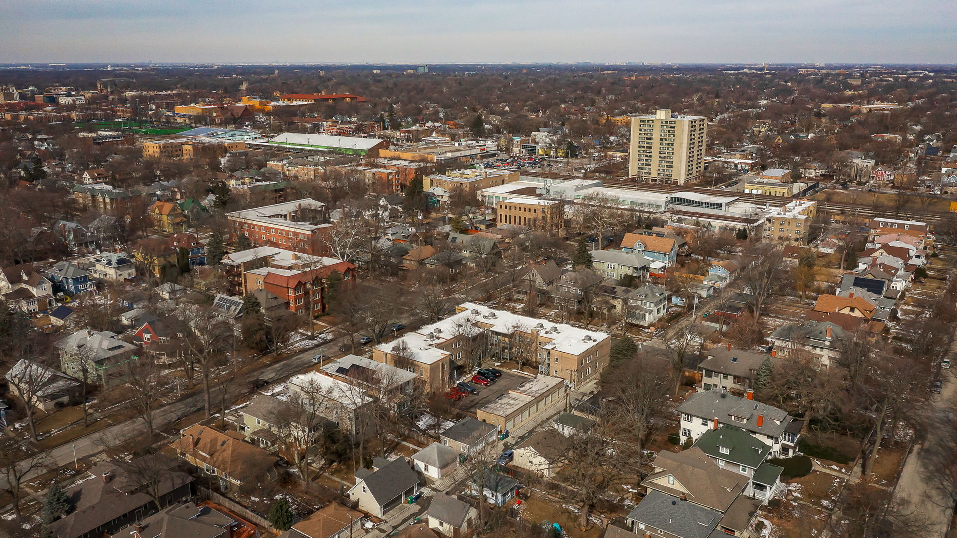 206 S LOMBARD Avenue Unit: 206B