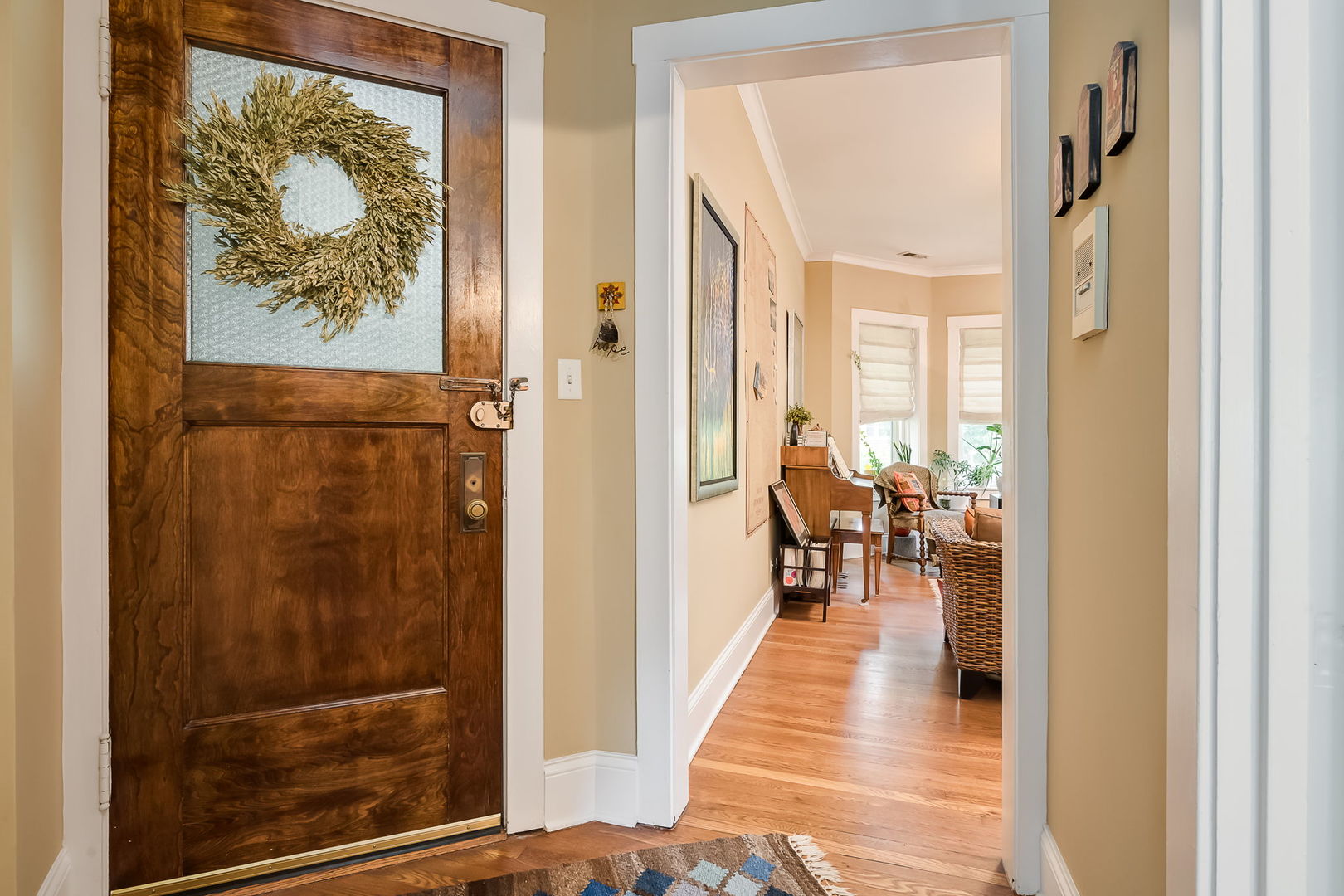 206 S LOMBARD Avenue Unit: 206B