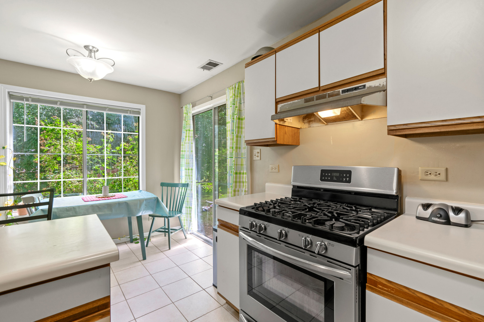 1333 E Evergreen Drive Unit: 7