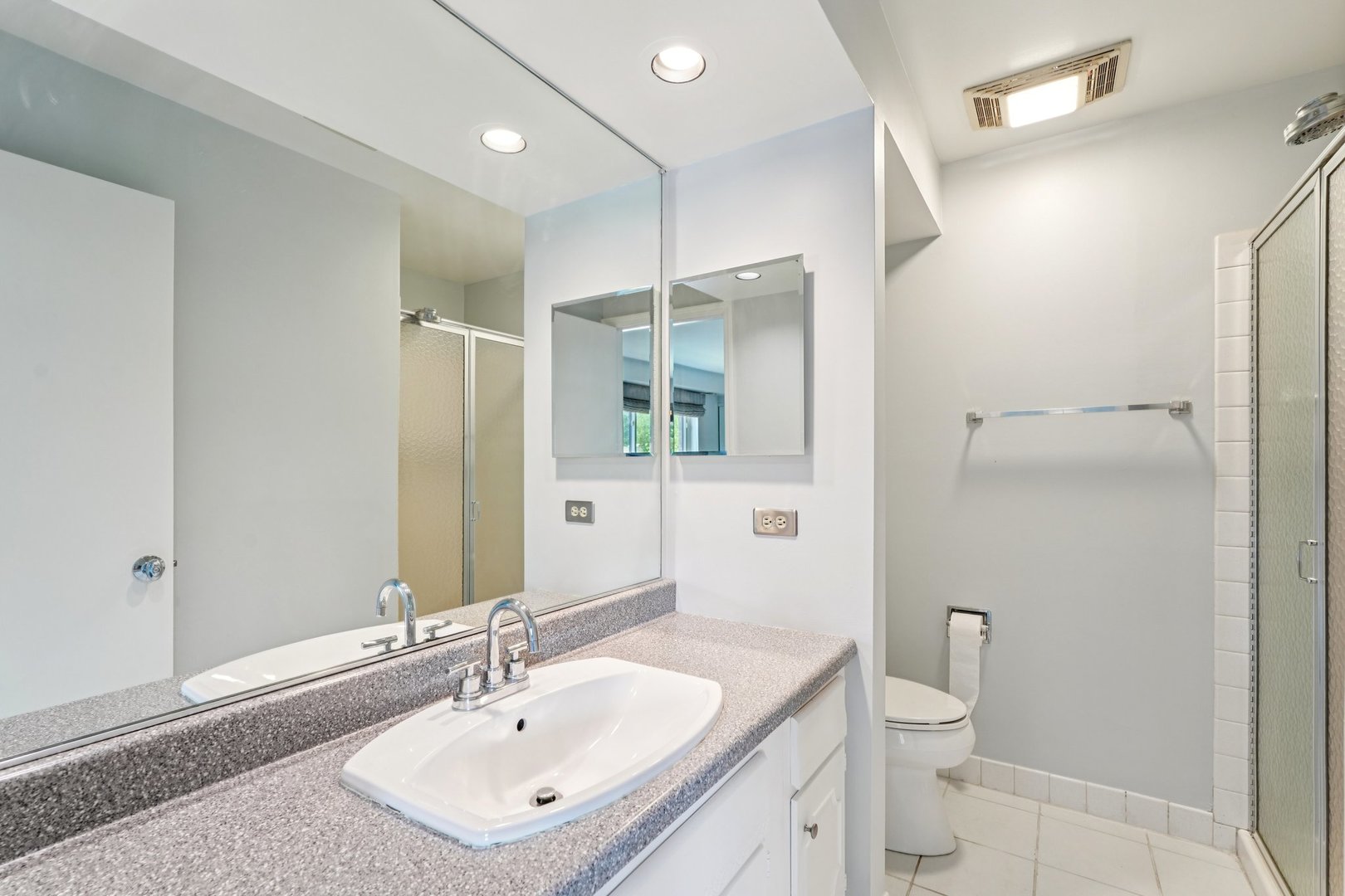 101 Old Oak Drive Unit: 200