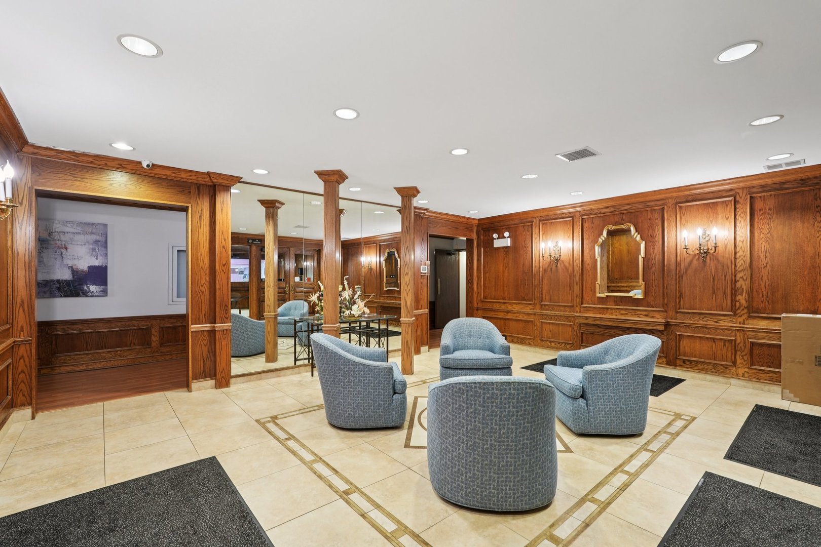 101 Old Oak Drive Unit: 200
