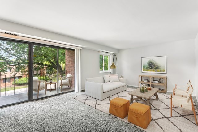 101 Old Oak Drive Unit: 200
