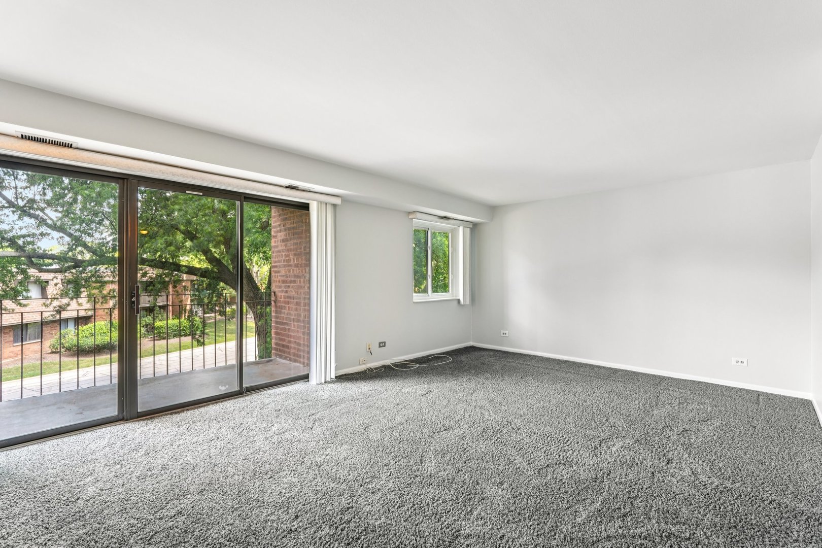 101 Old Oak Drive Unit: 200