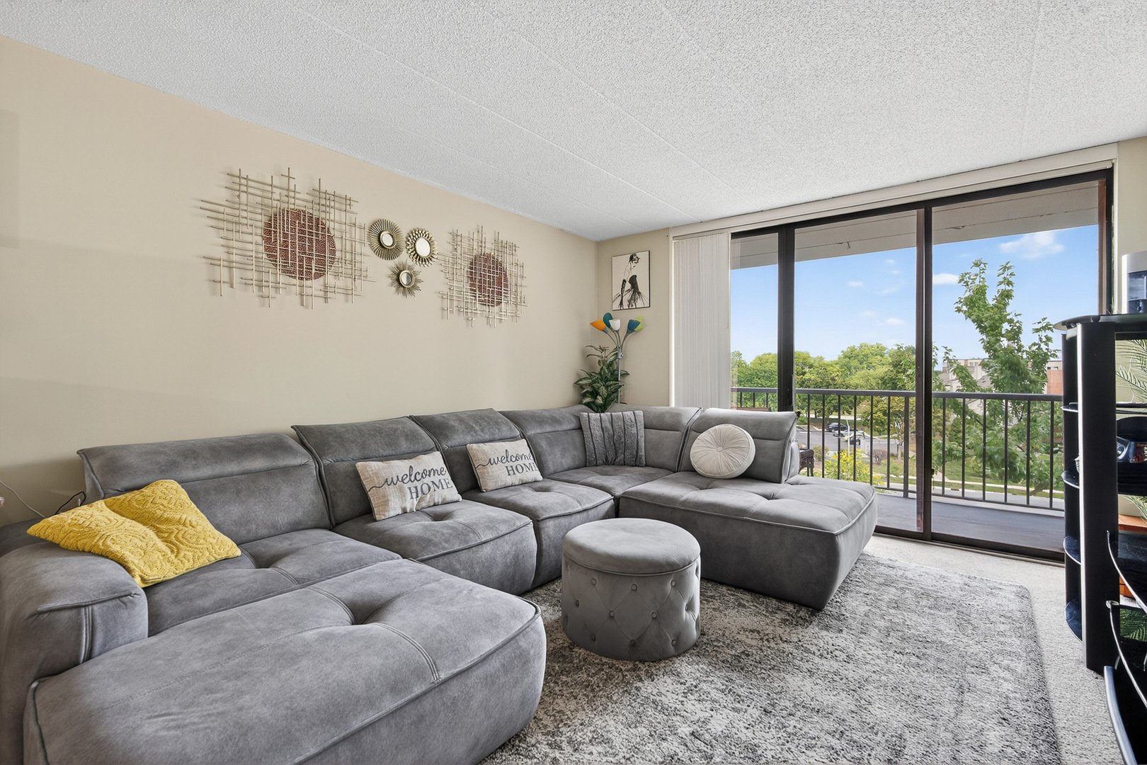 75 Kristin Circle Unit: 503