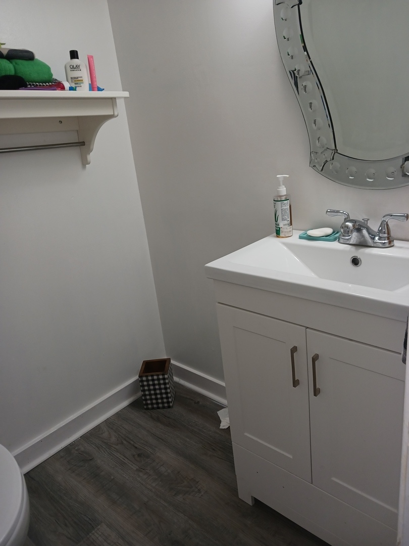 9330 HAMILTON Court Unit: E
