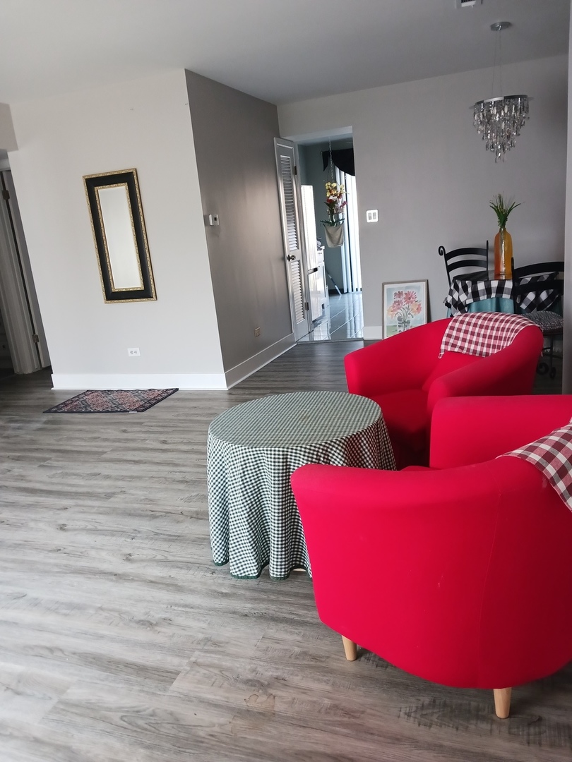 9330 HAMILTON Court Unit: E