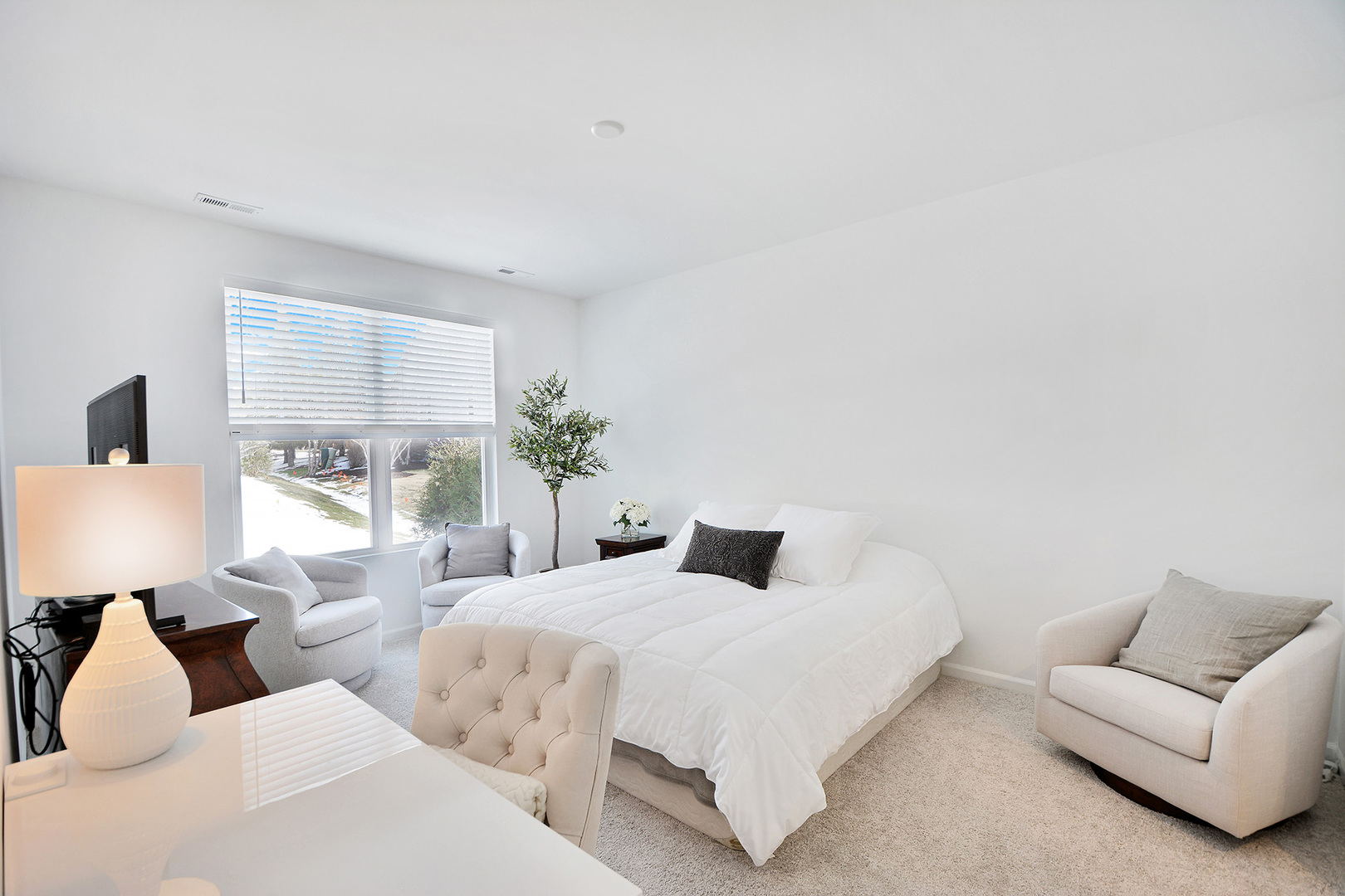 20 Harborside Way