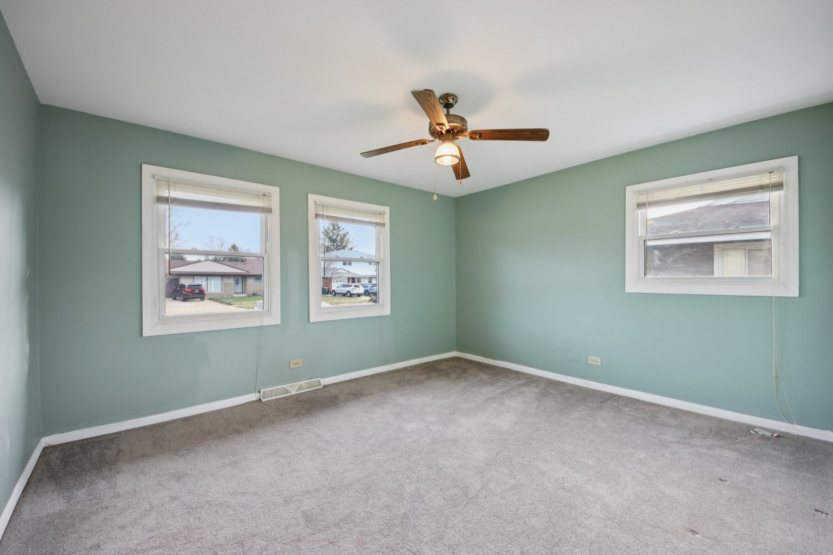 529 Ridgewood Road