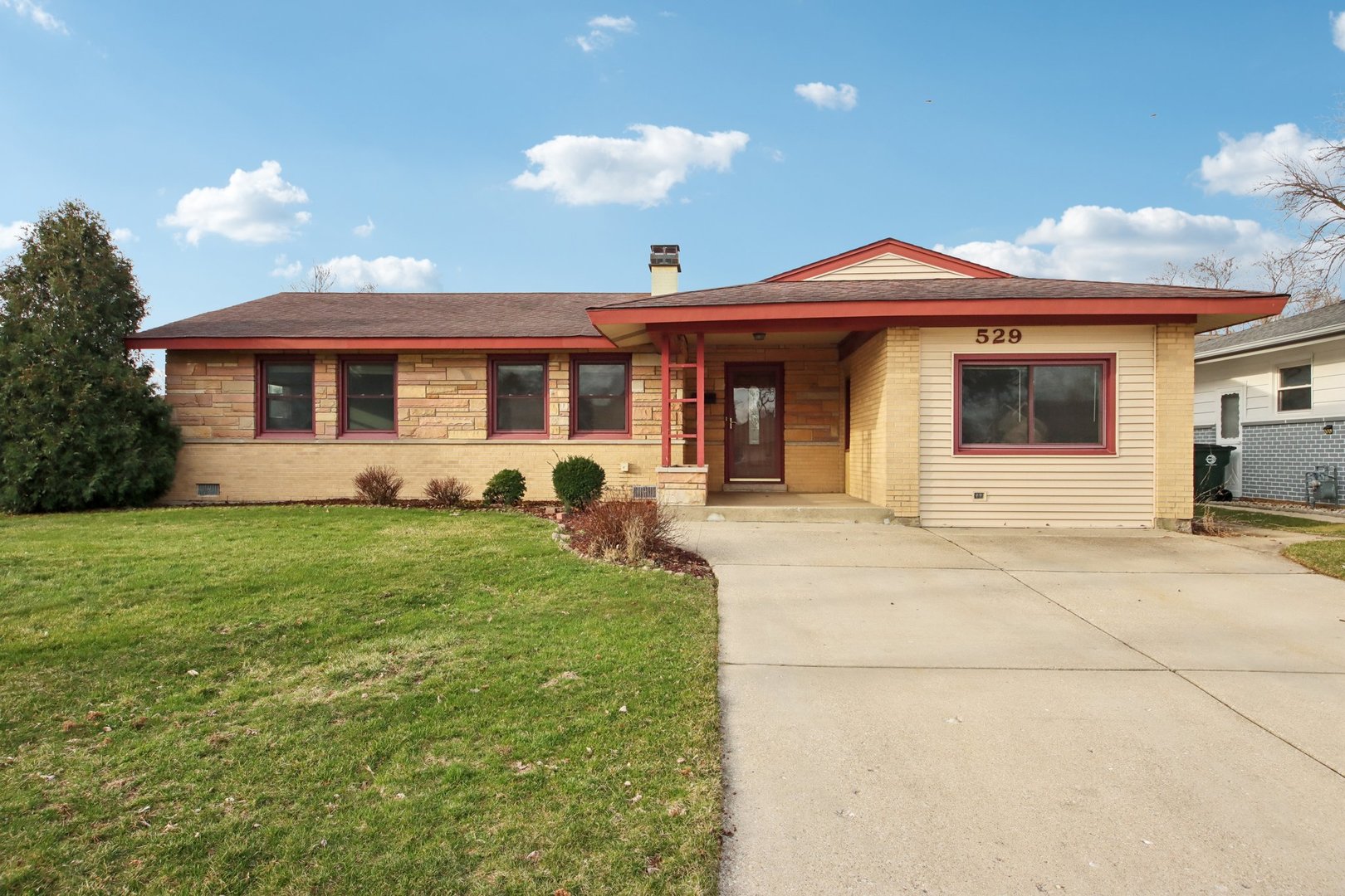 529 Ridgewood Road