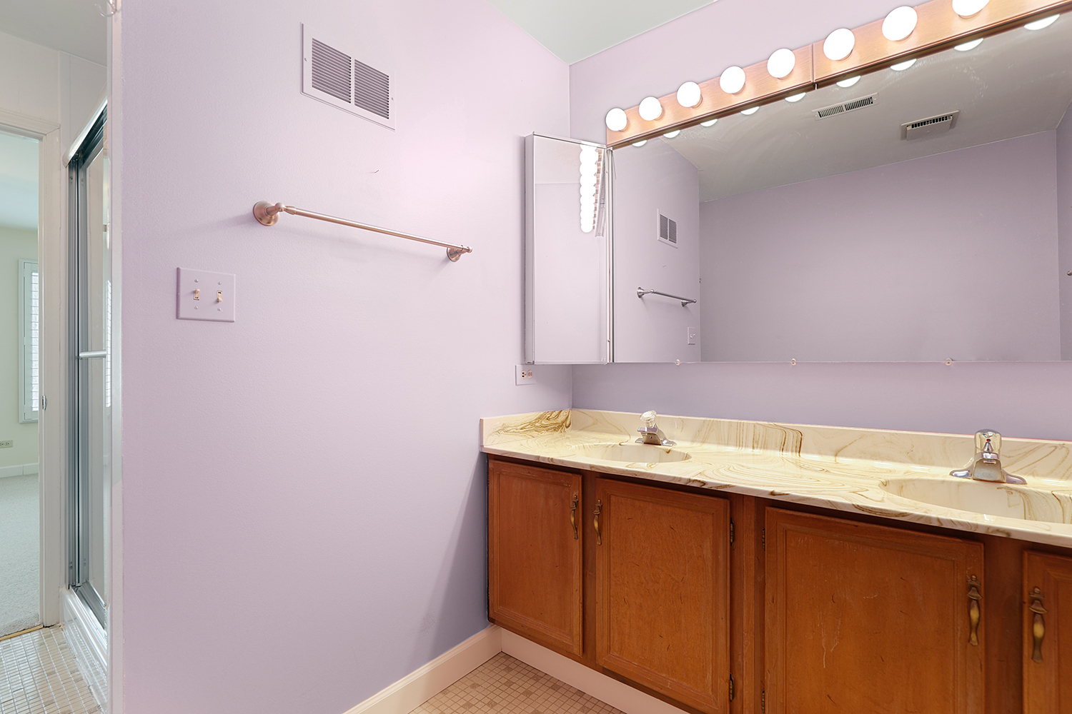 0N024 Ambleside Drive Unit: 107