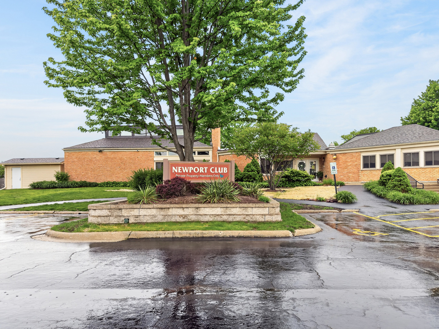 452 Minnesota Circle