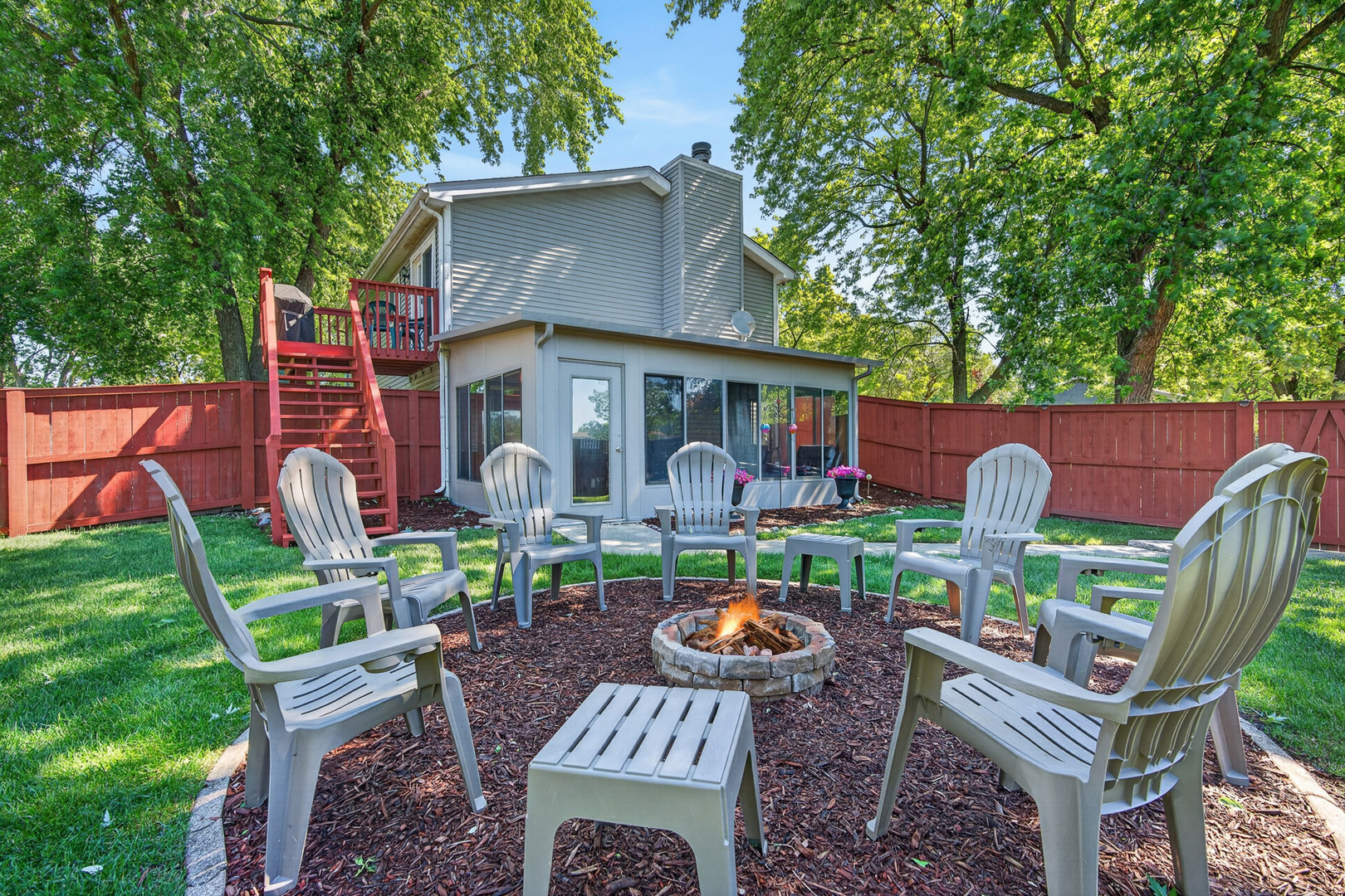 802 Prairie Avenue