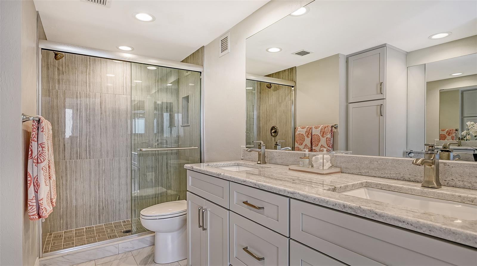 4822 OCEAN BLVD #10F