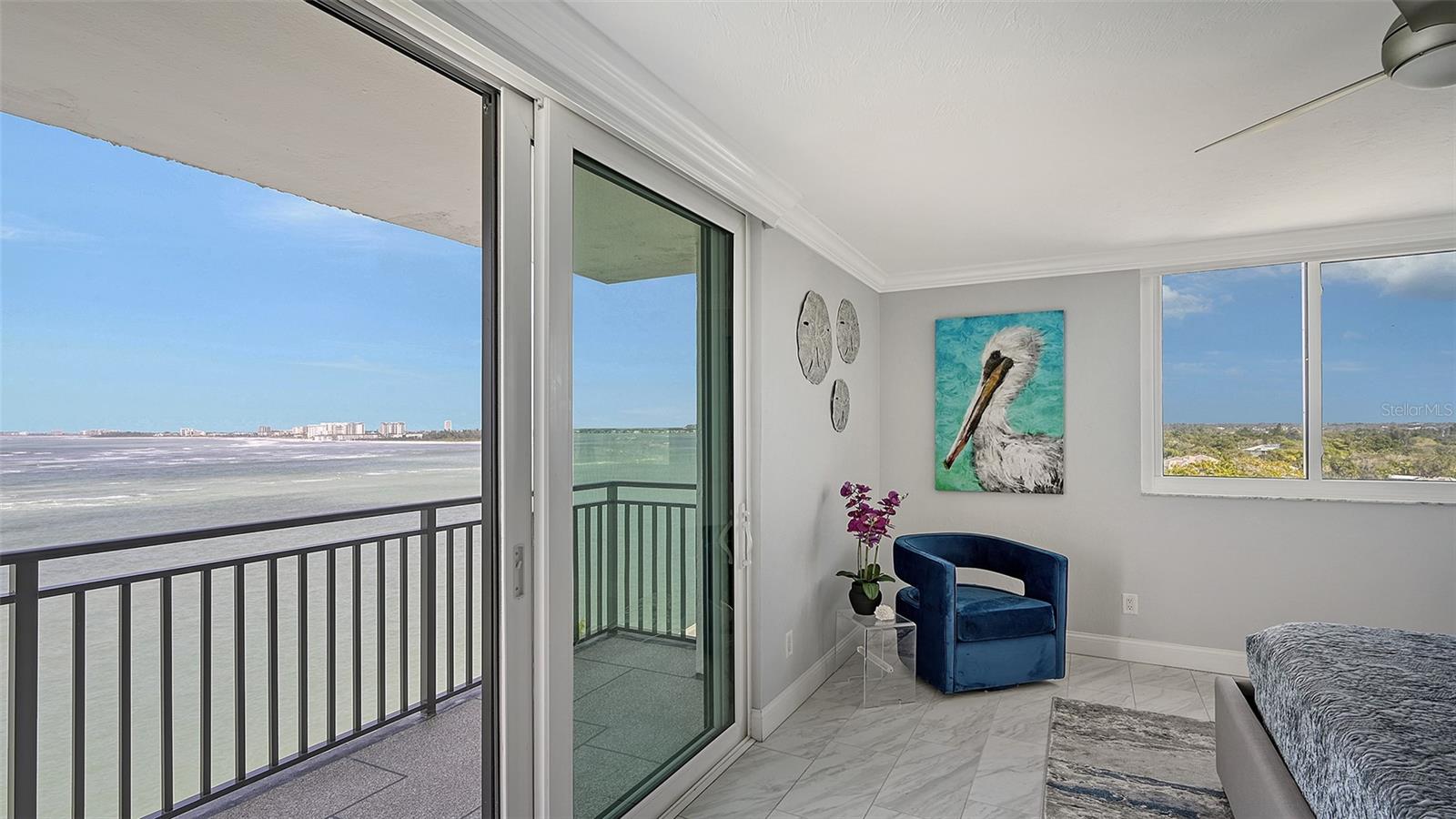 4822 OCEAN BLVD #10F