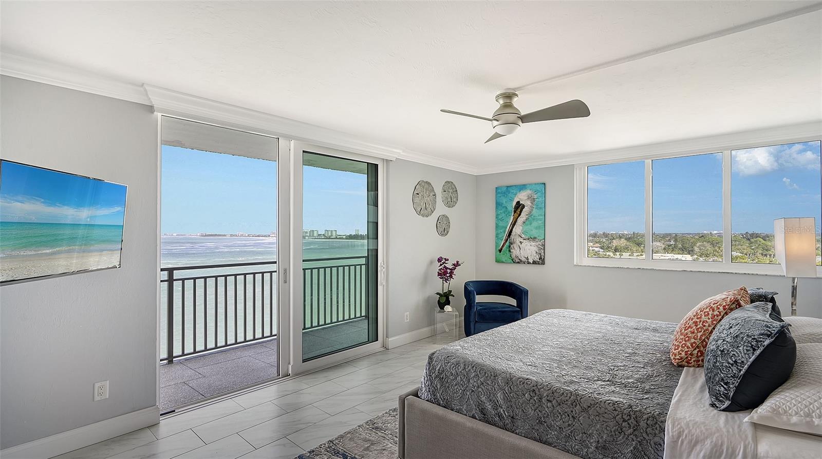 4822 OCEAN BLVD #10F