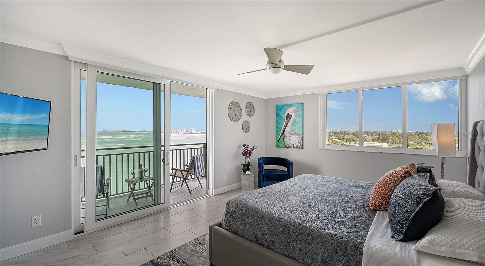 4822 OCEAN BLVD #10F