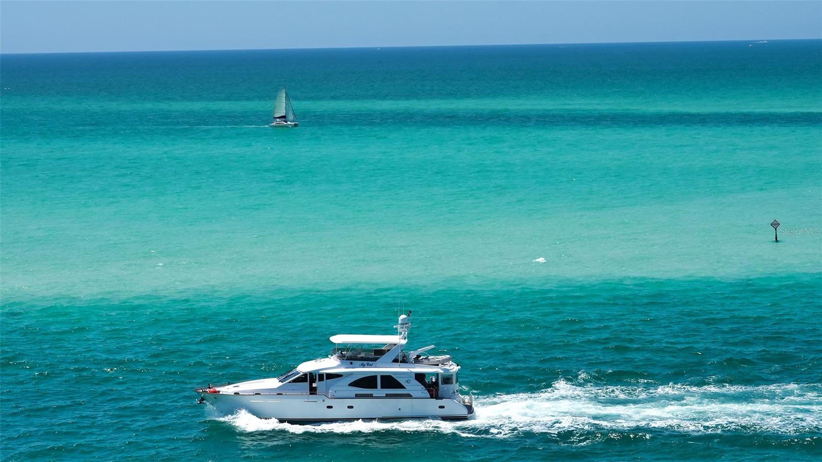 4822 OCEAN BLVD #10F