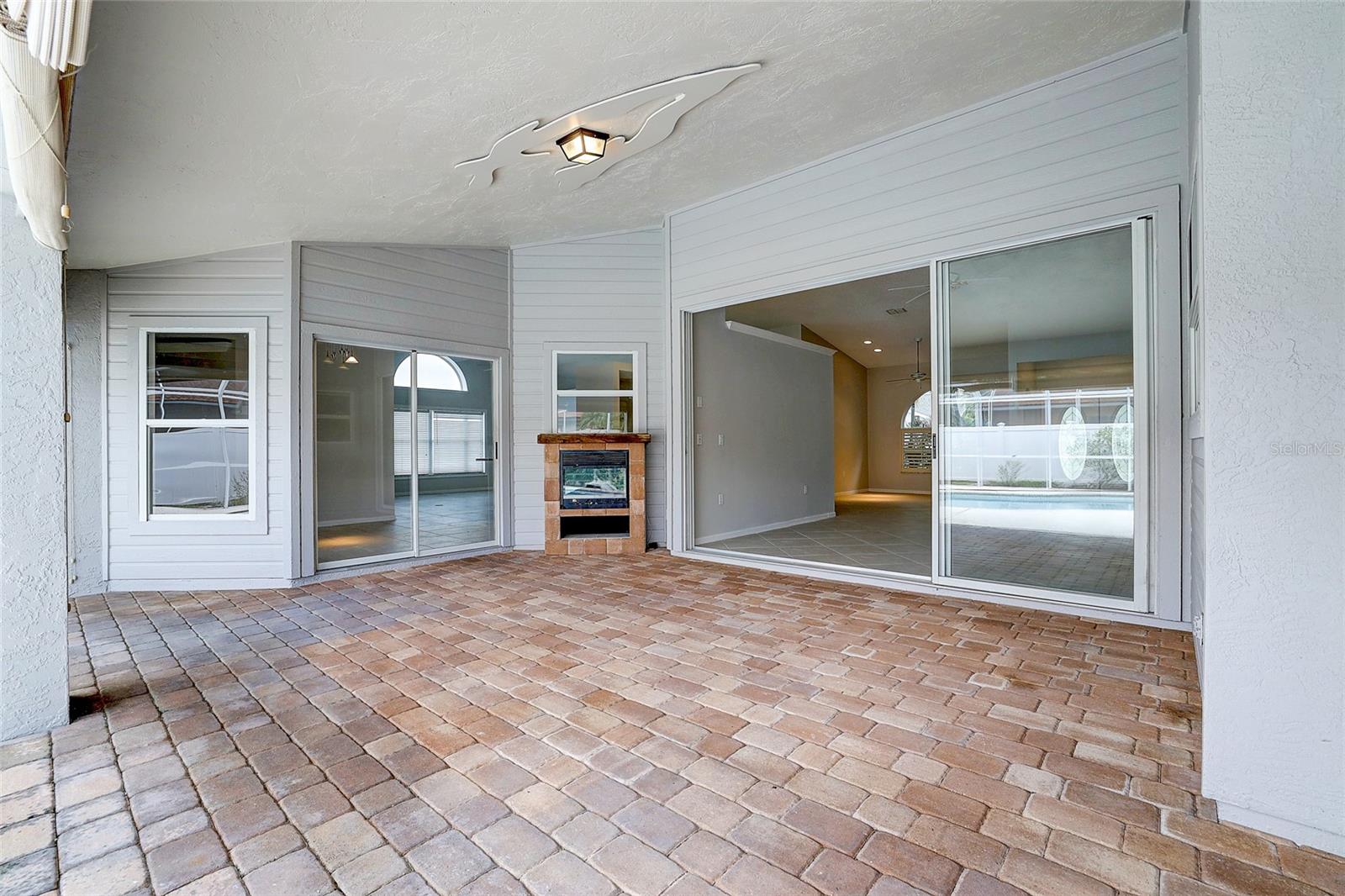 4589 DOVER STREET CIR E