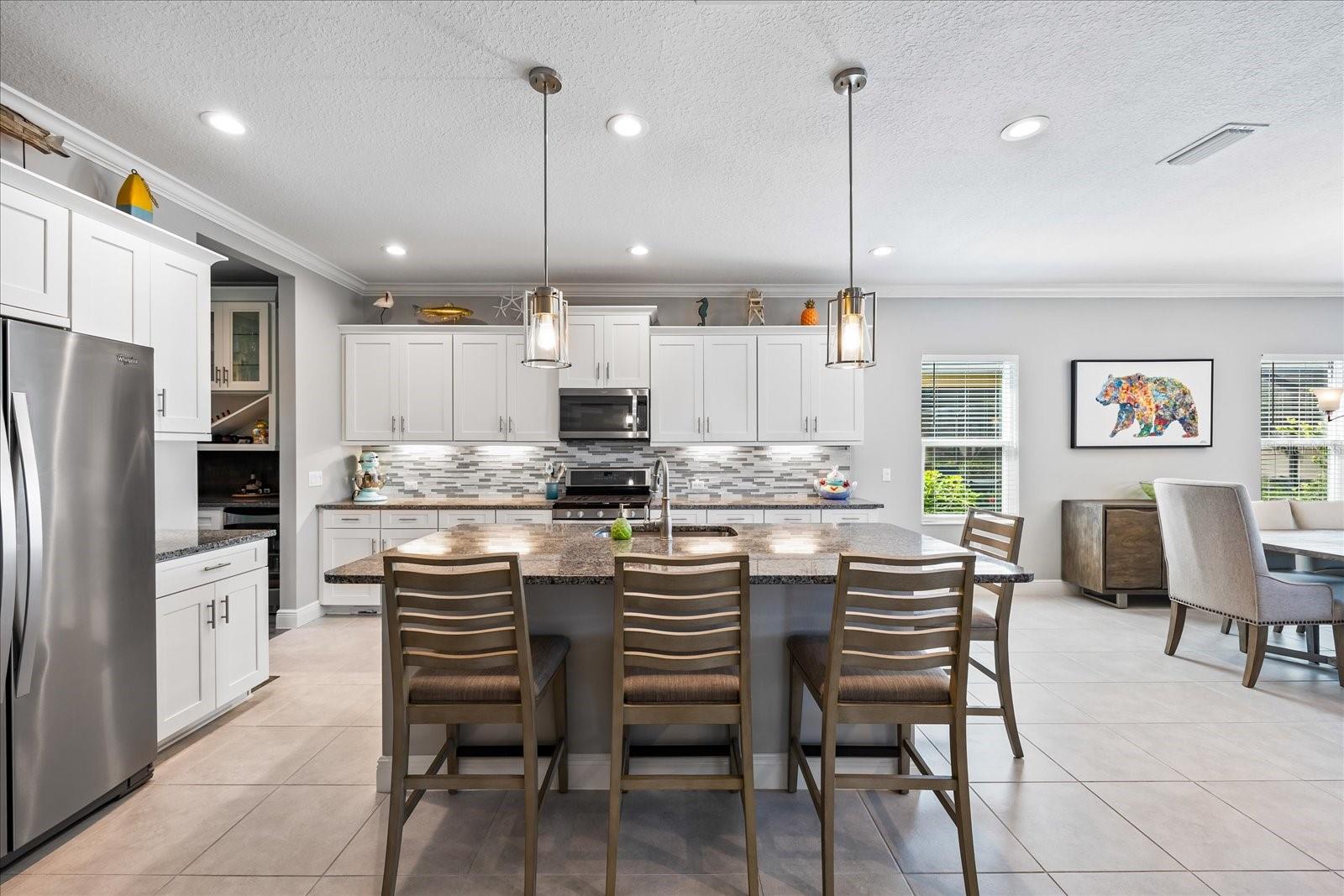 7012 WHITE WILLOW CT