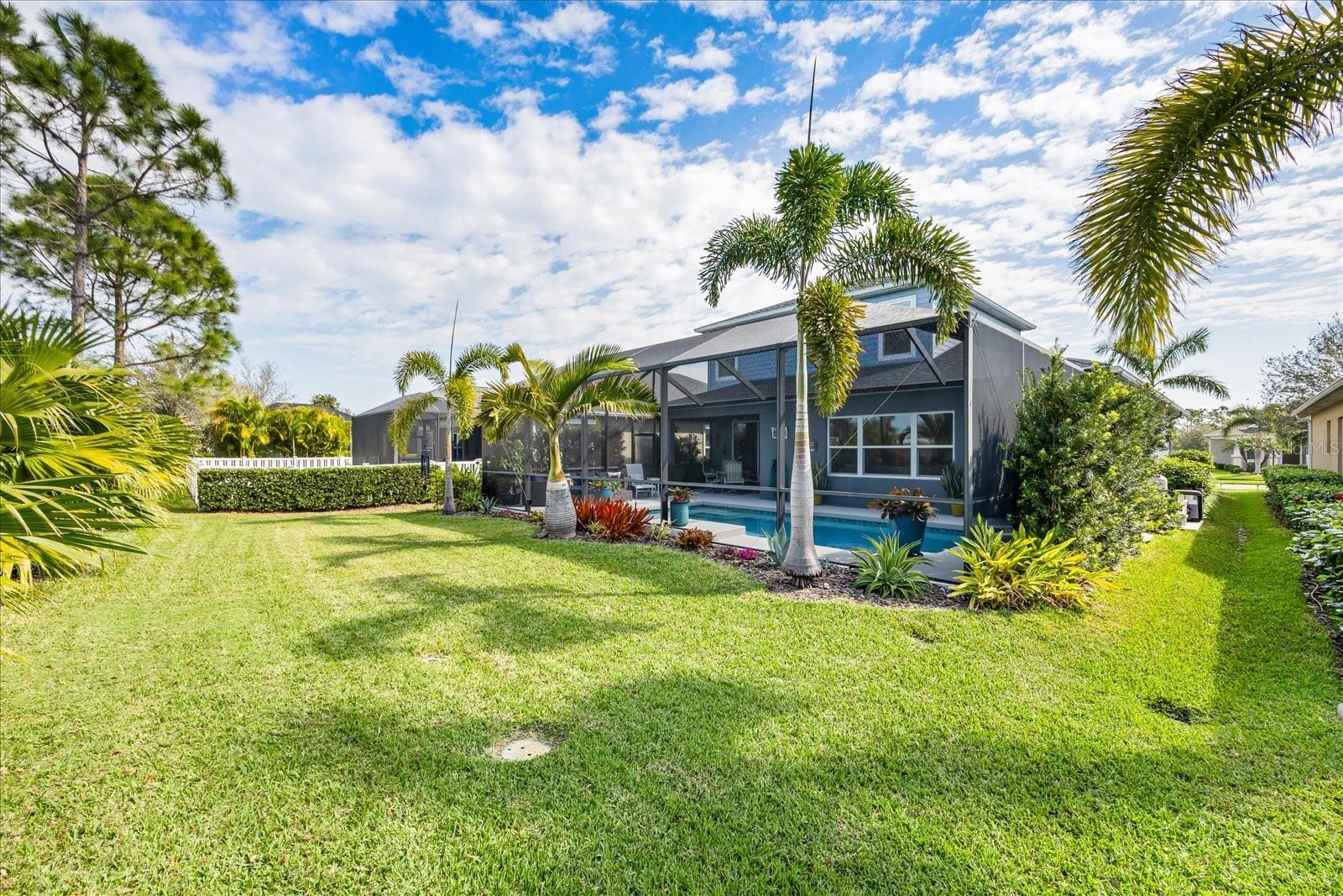 7012 WHITE WILLOW CT