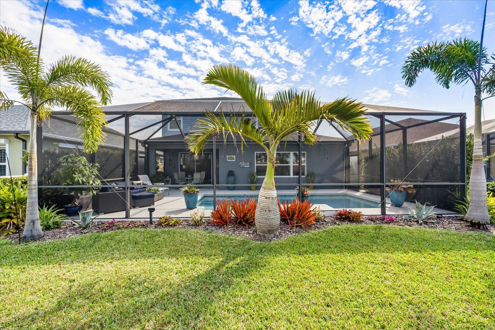 7012 WHITE WILLOW CT