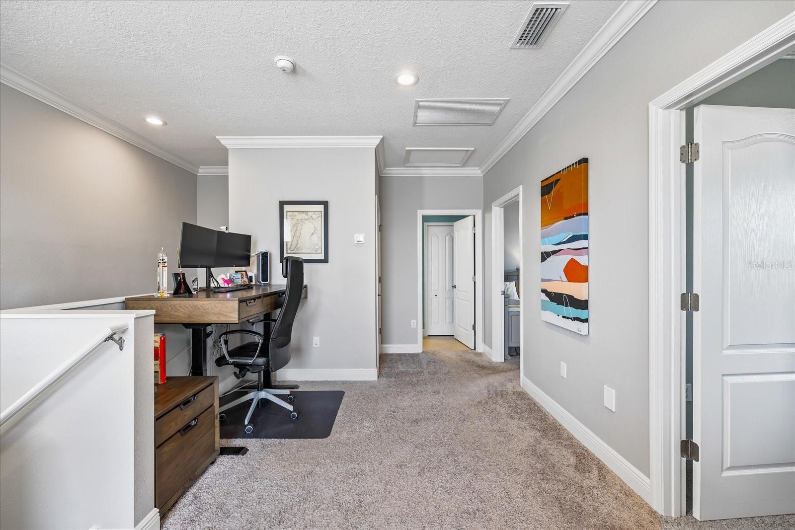 7012 WHITE WILLOW CT