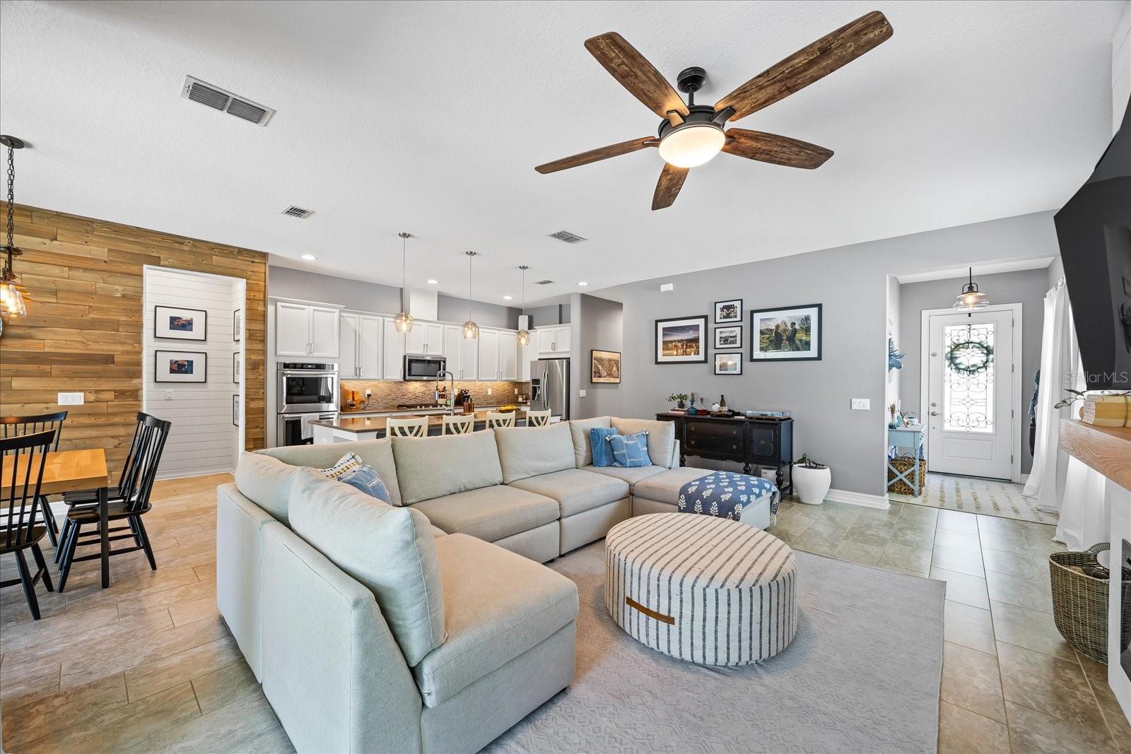 13819 AMERICAN PRAIRIE PL