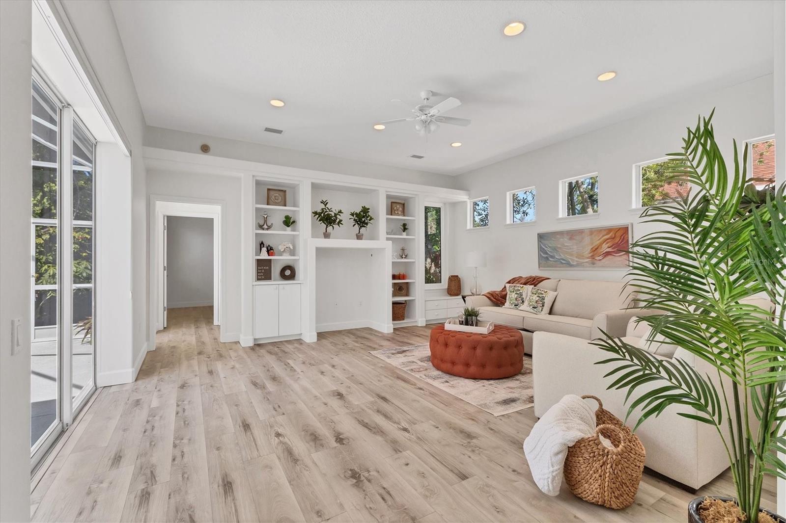 9238 13TH AVENUE CIR NW