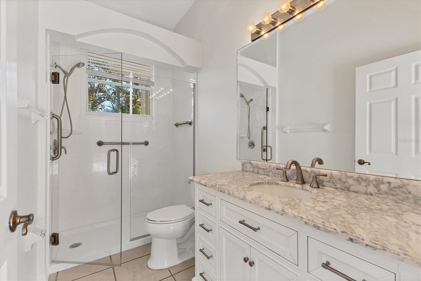 9238 13TH AVENUE CIR NW