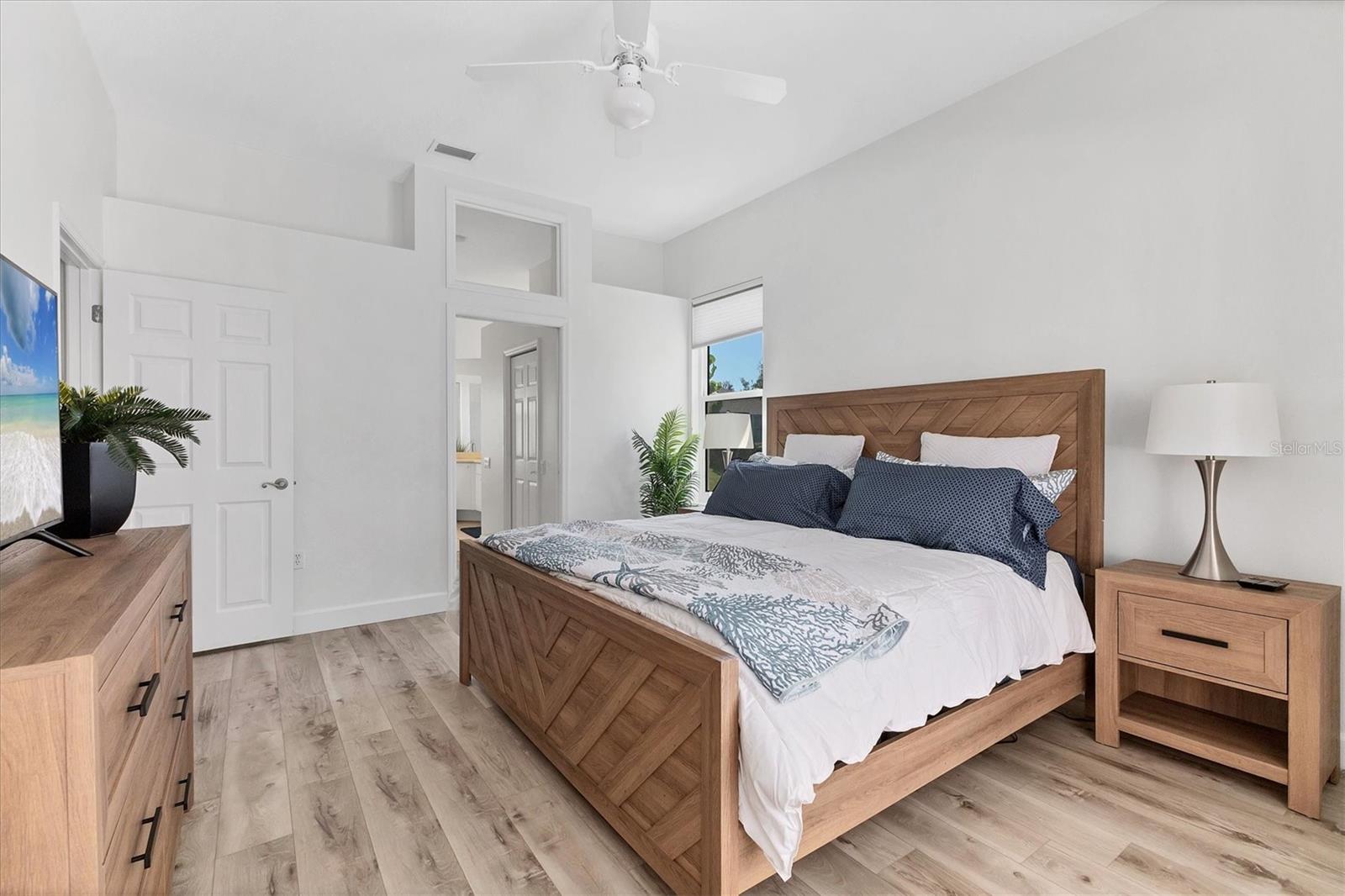 9238 13TH AVENUE CIR NW