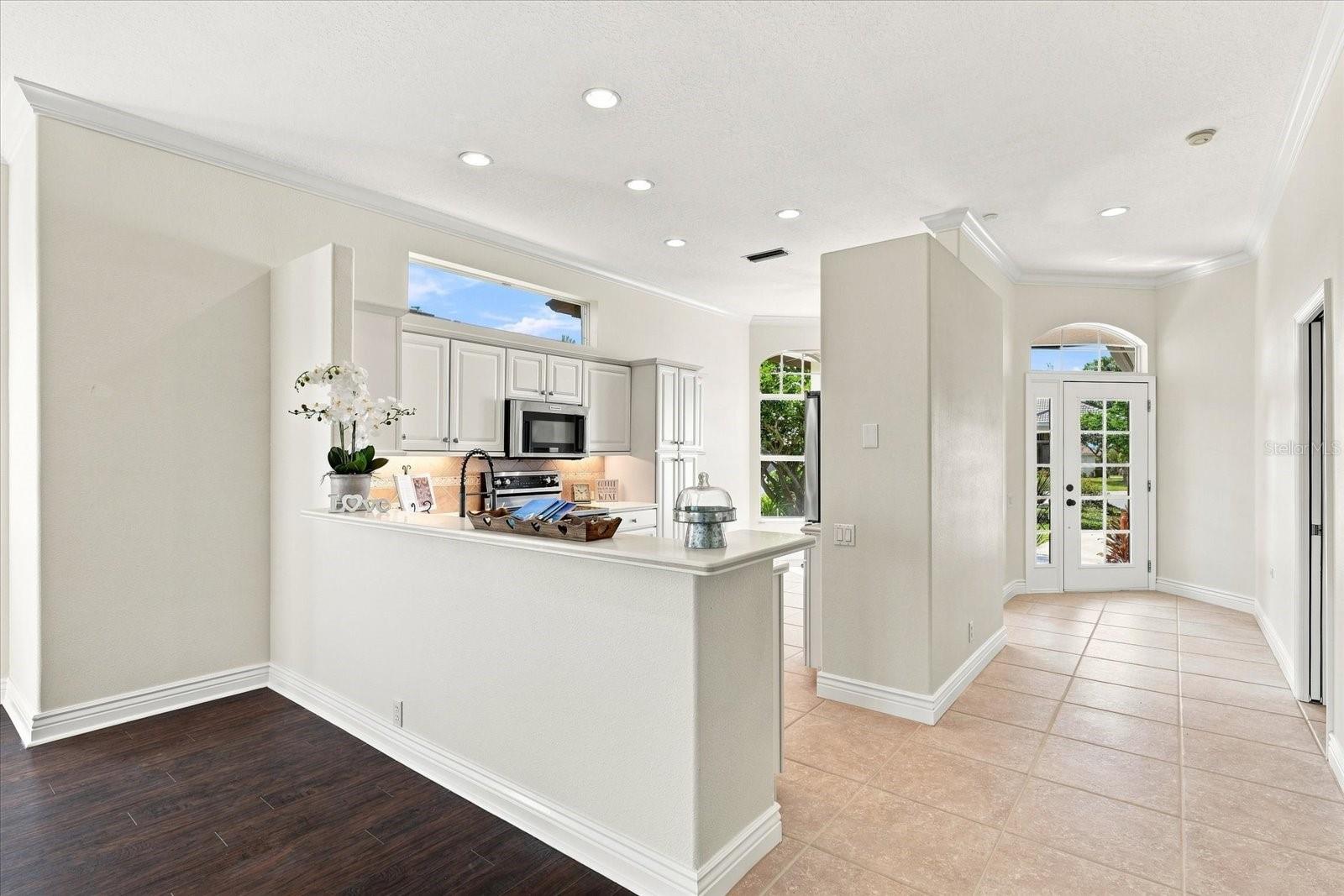 10209 SILVERADO CIR