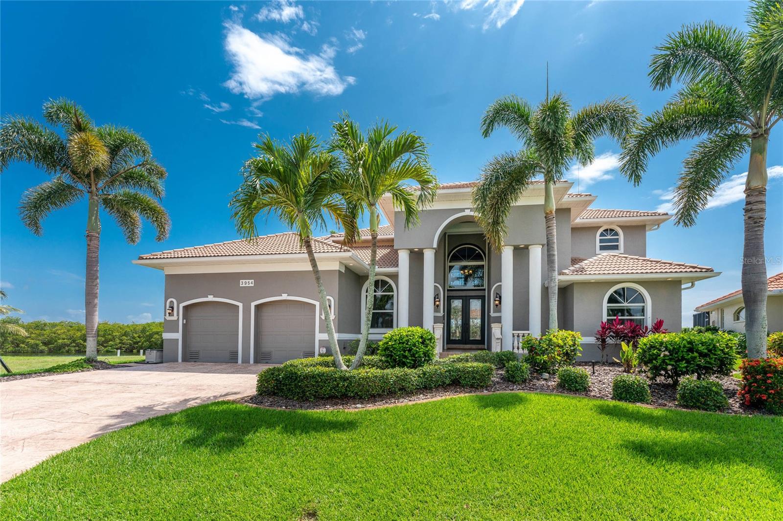 3954 CROOKED ISLAND DR