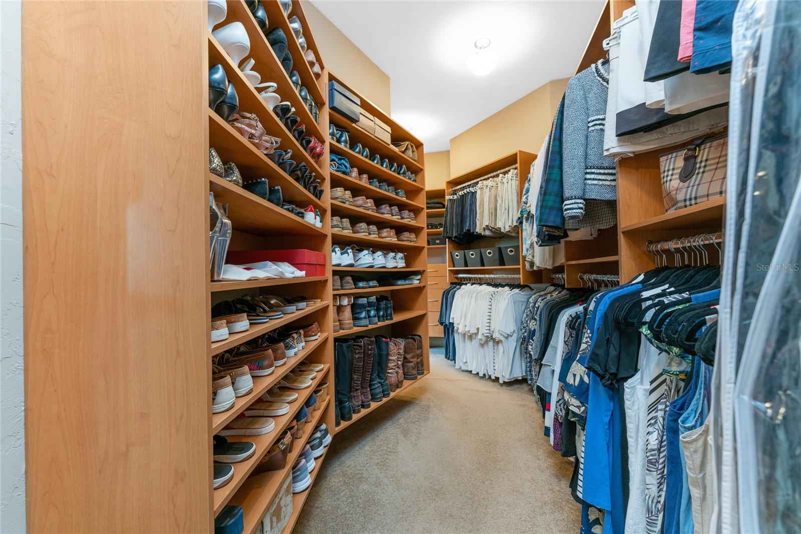 3954 CROOKED ISLAND DR