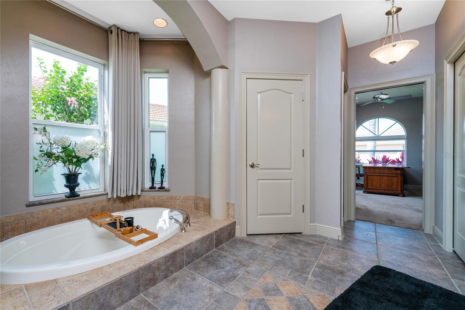 3954 CROOKED ISLAND DR