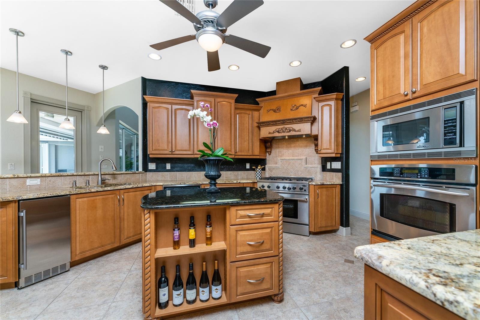 3954 CROOKED ISLAND DR