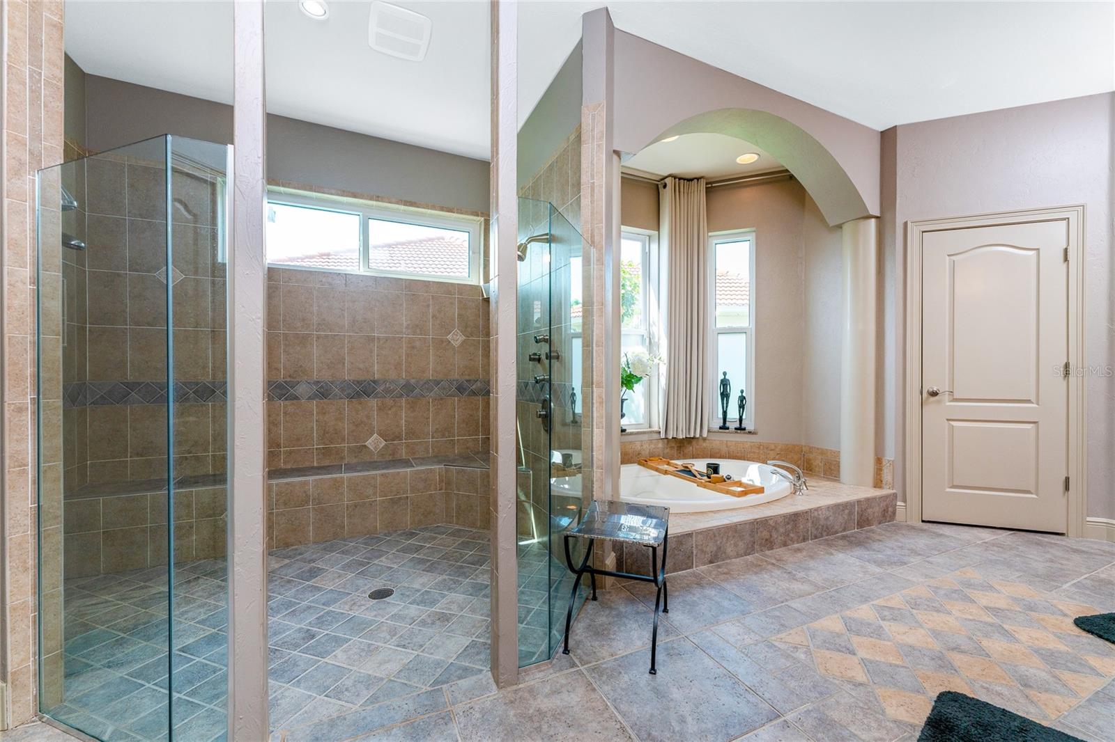 3954 CROOKED ISLAND DR