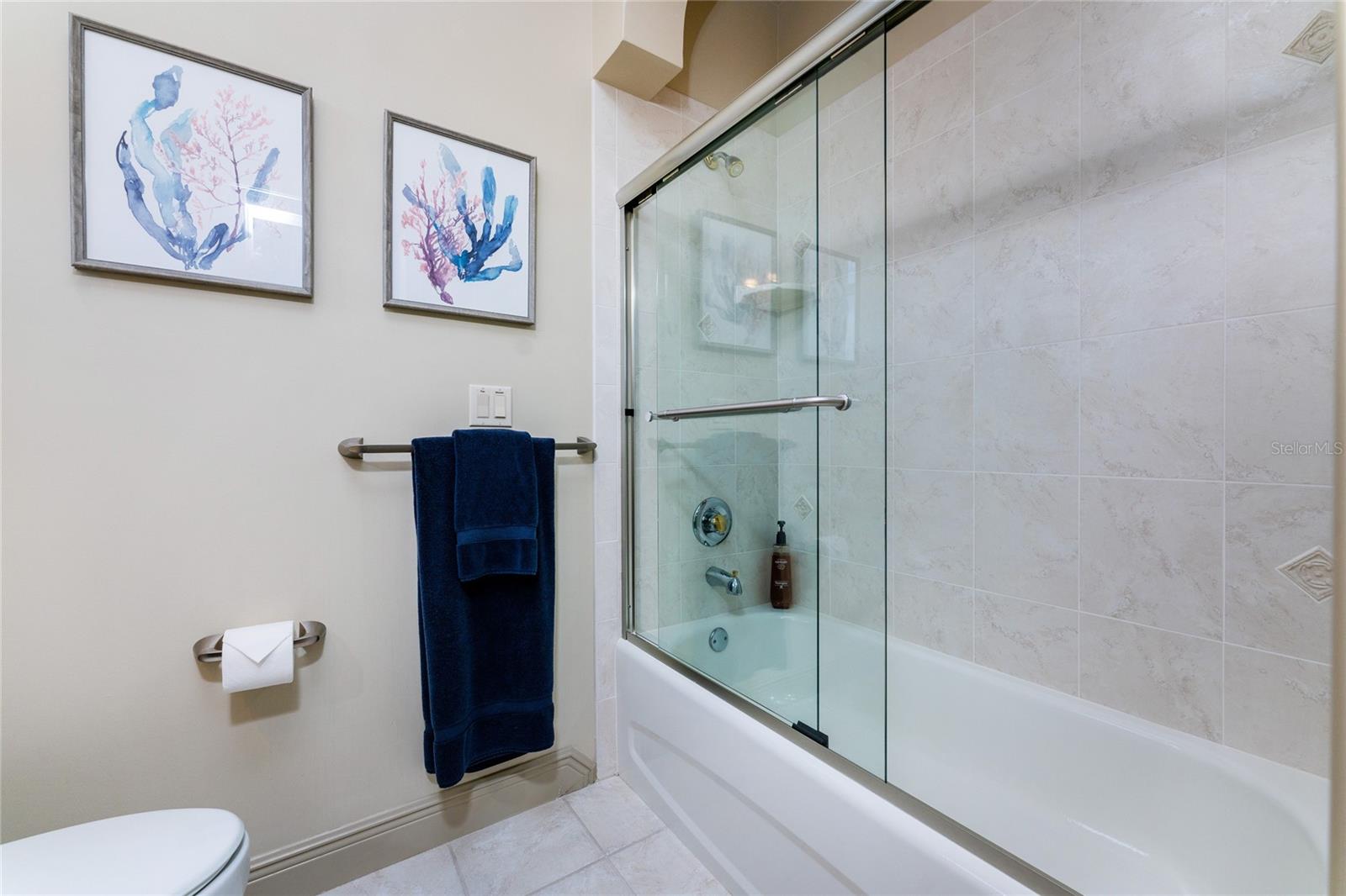 3954 CROOKED ISLAND DR