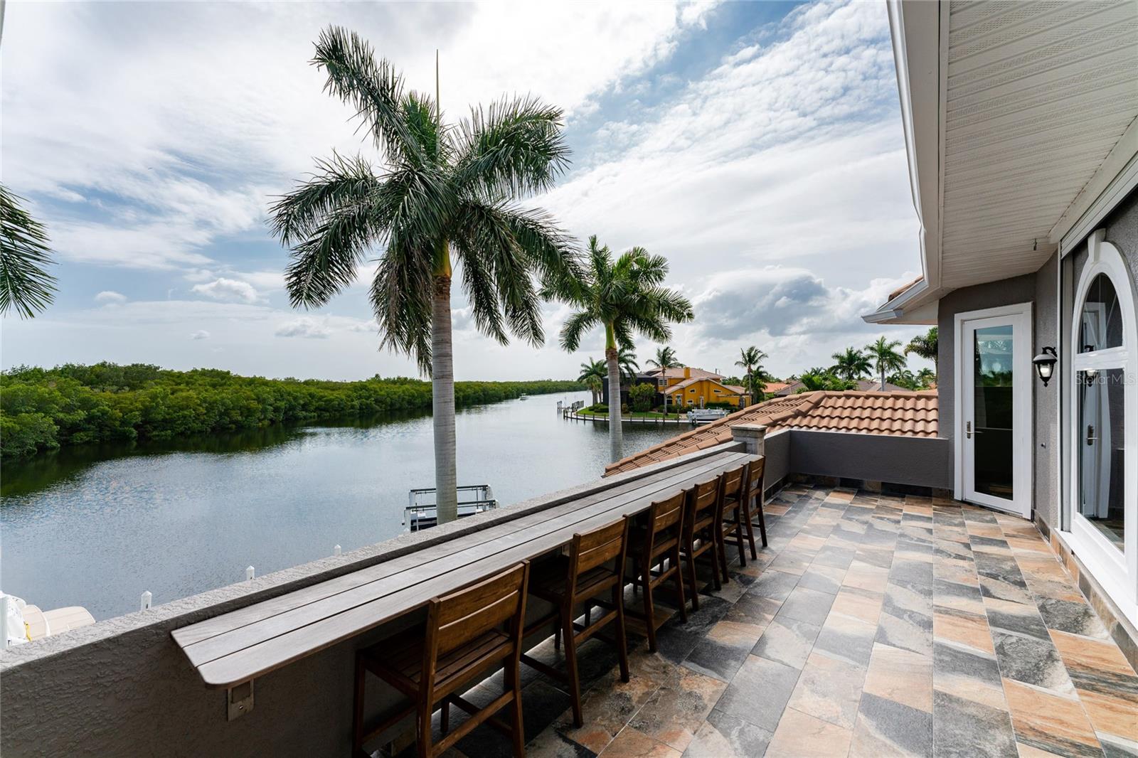 3954 CROOKED ISLAND DR