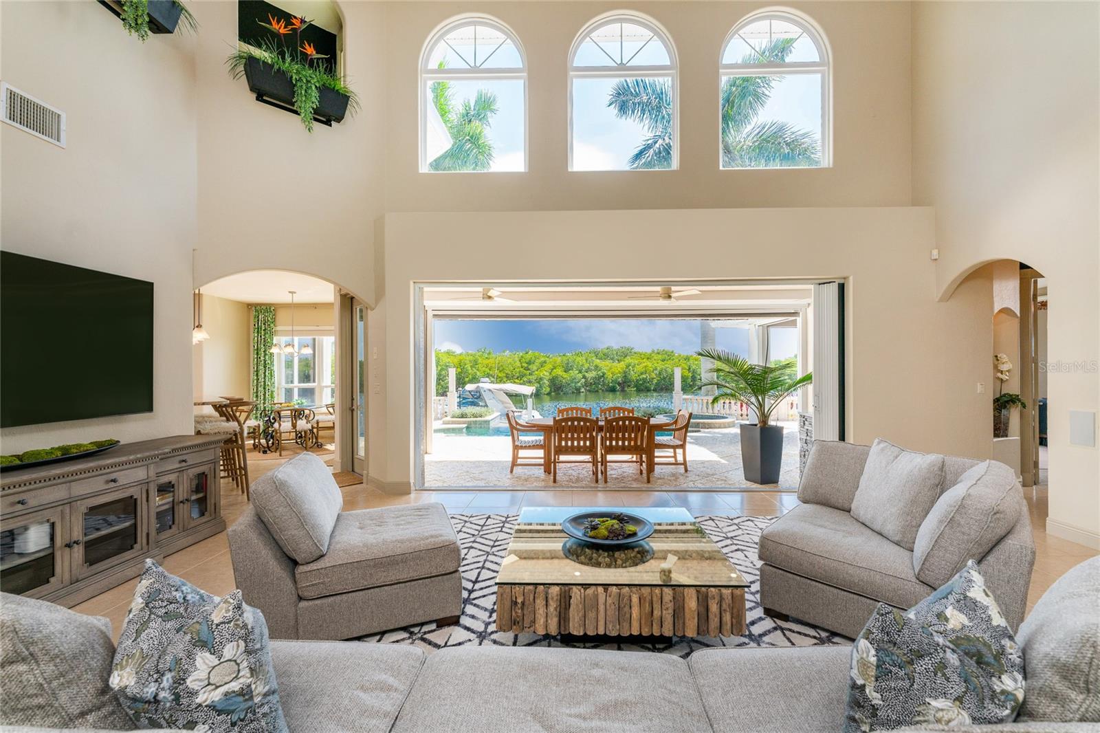 3954 CROOKED ISLAND DR