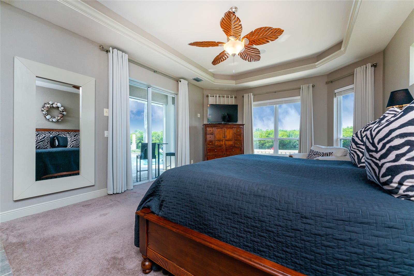 3954 CROOKED ISLAND DR