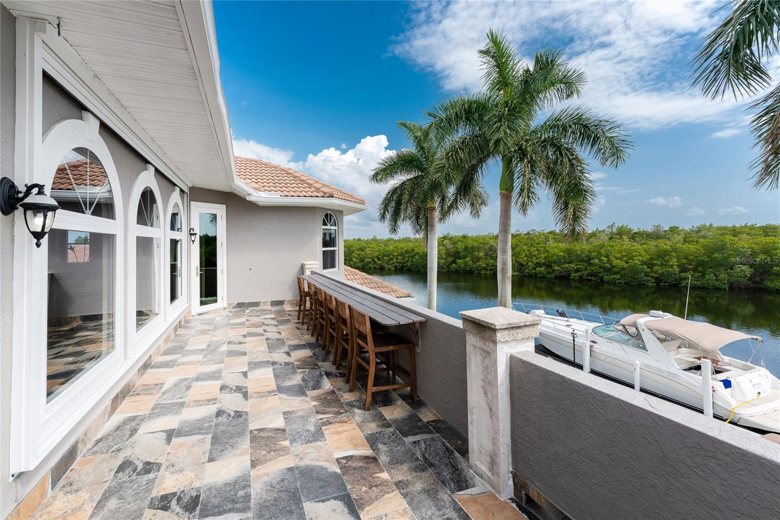 3954 CROOKED ISLAND DR