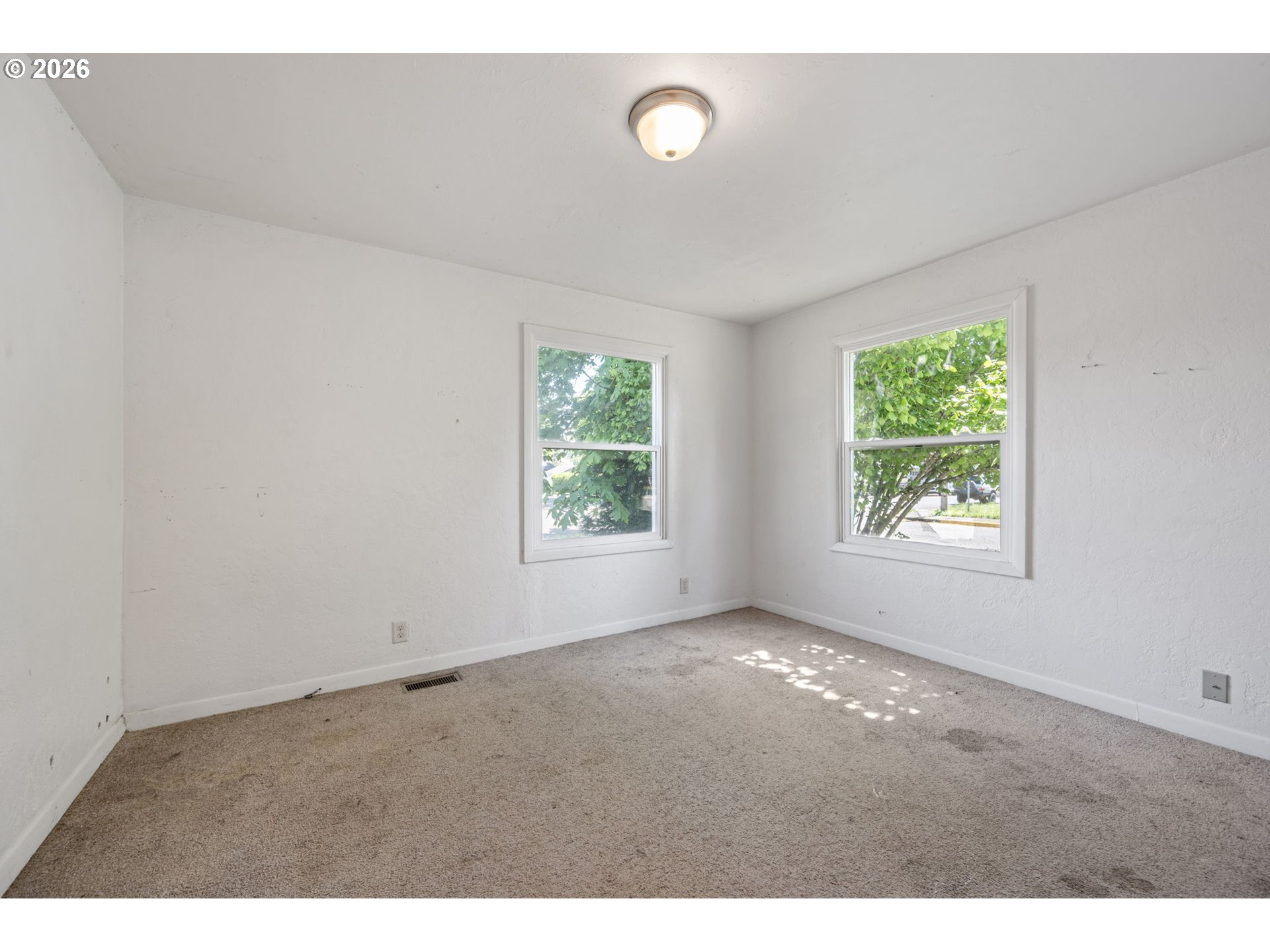 401 DEAL ST