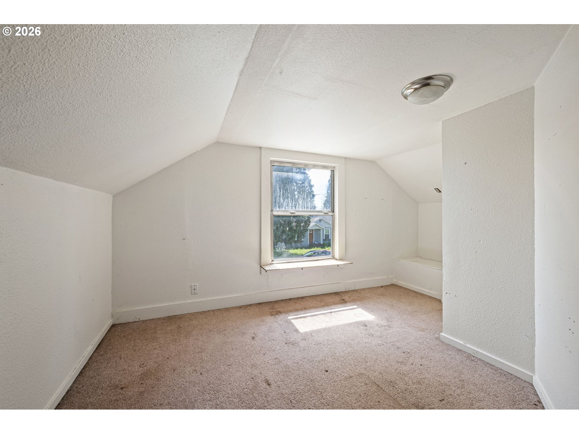 401 DEAL ST