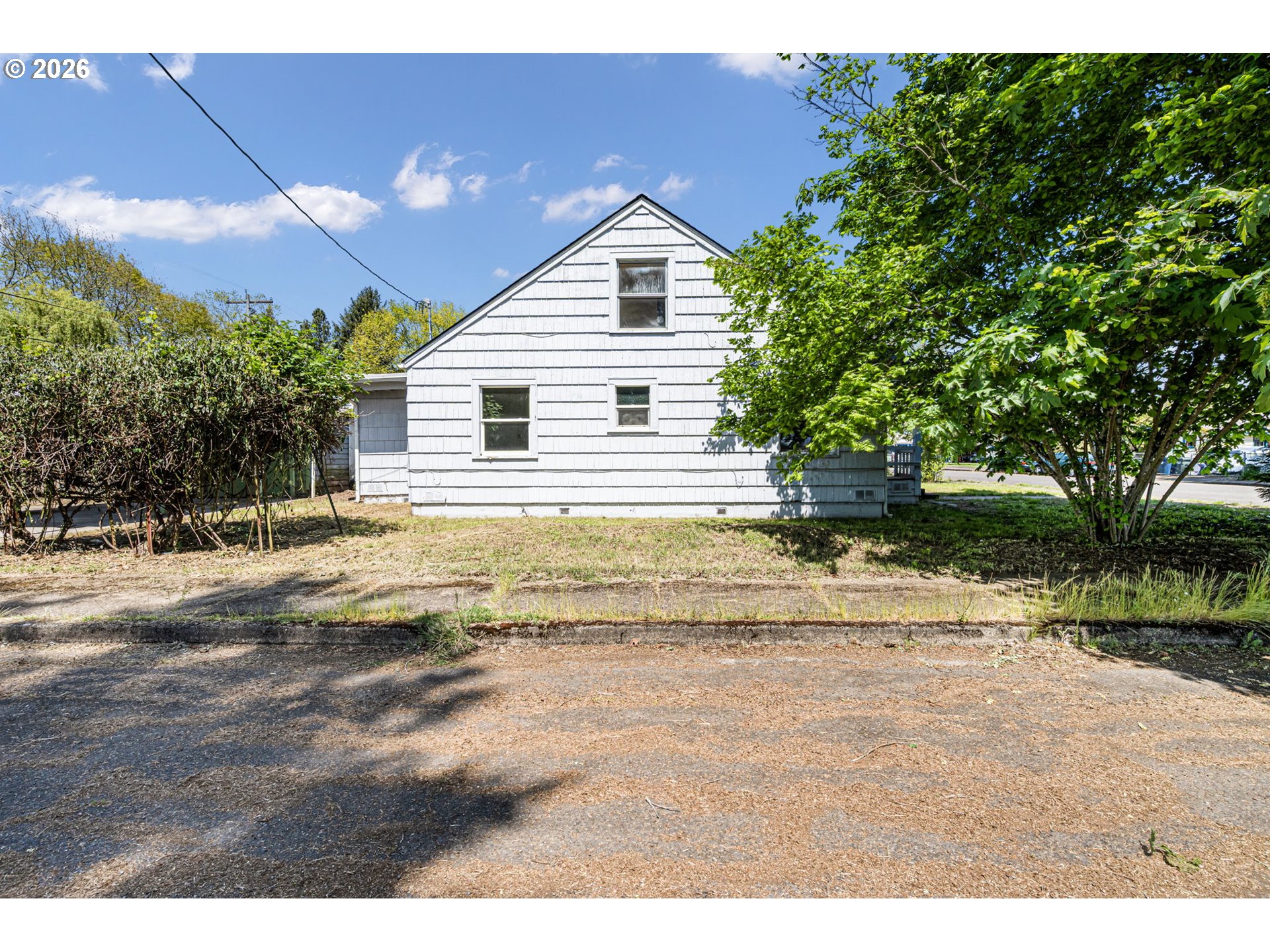 401 DEAL ST