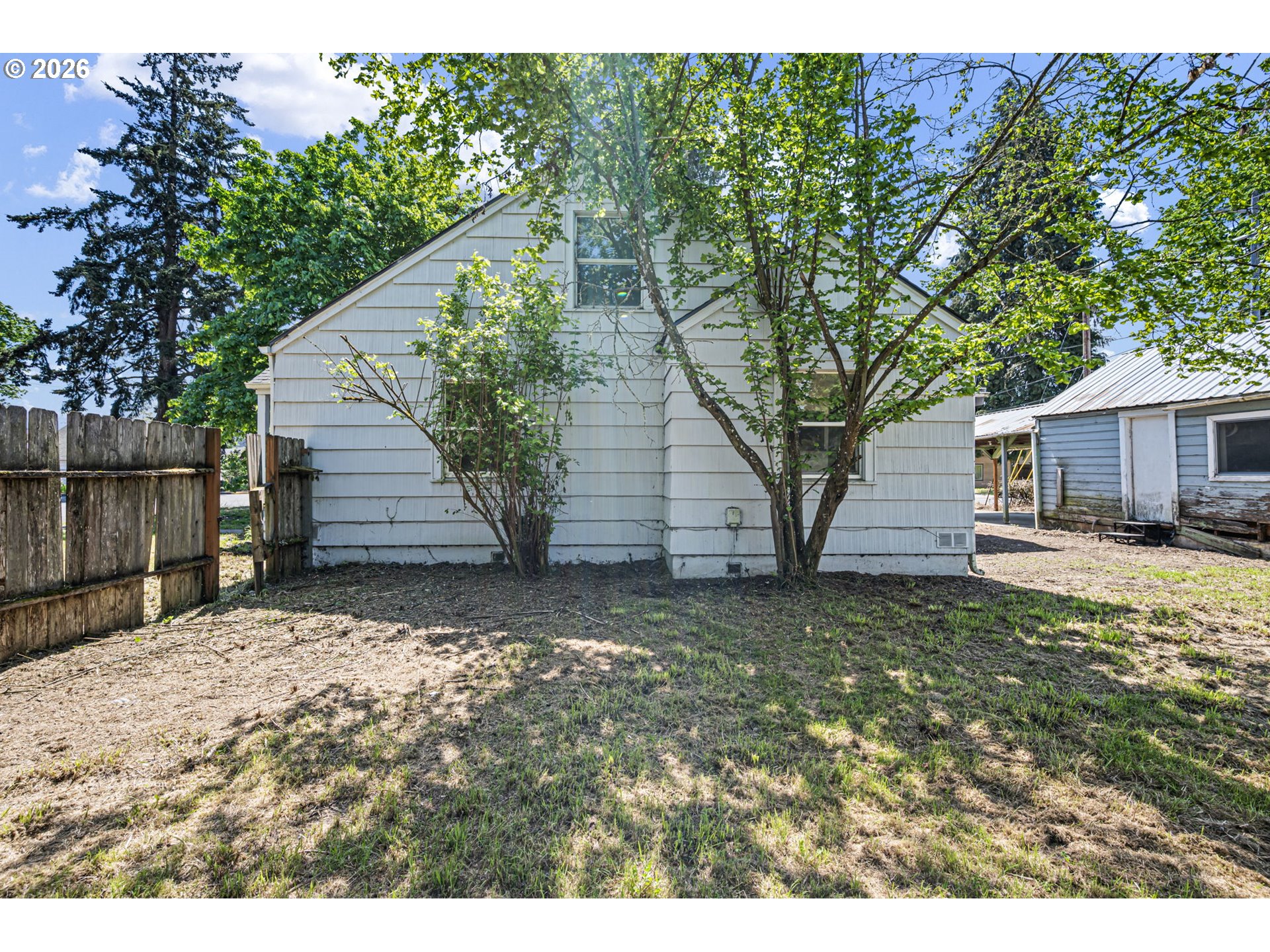 401 DEAL ST