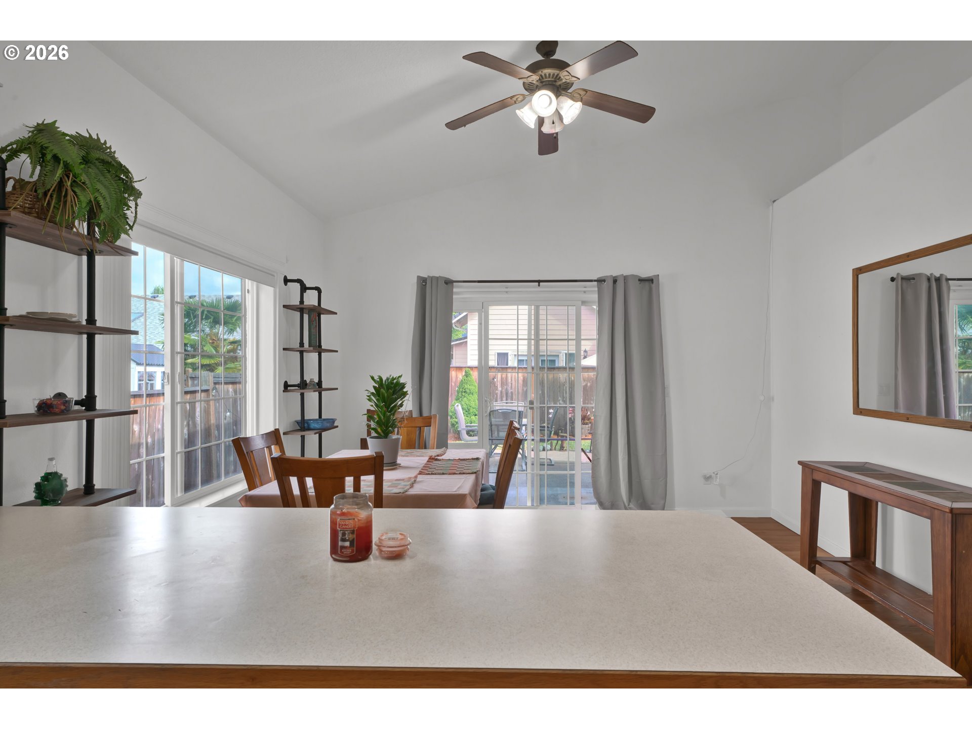 3392 FALCON DR