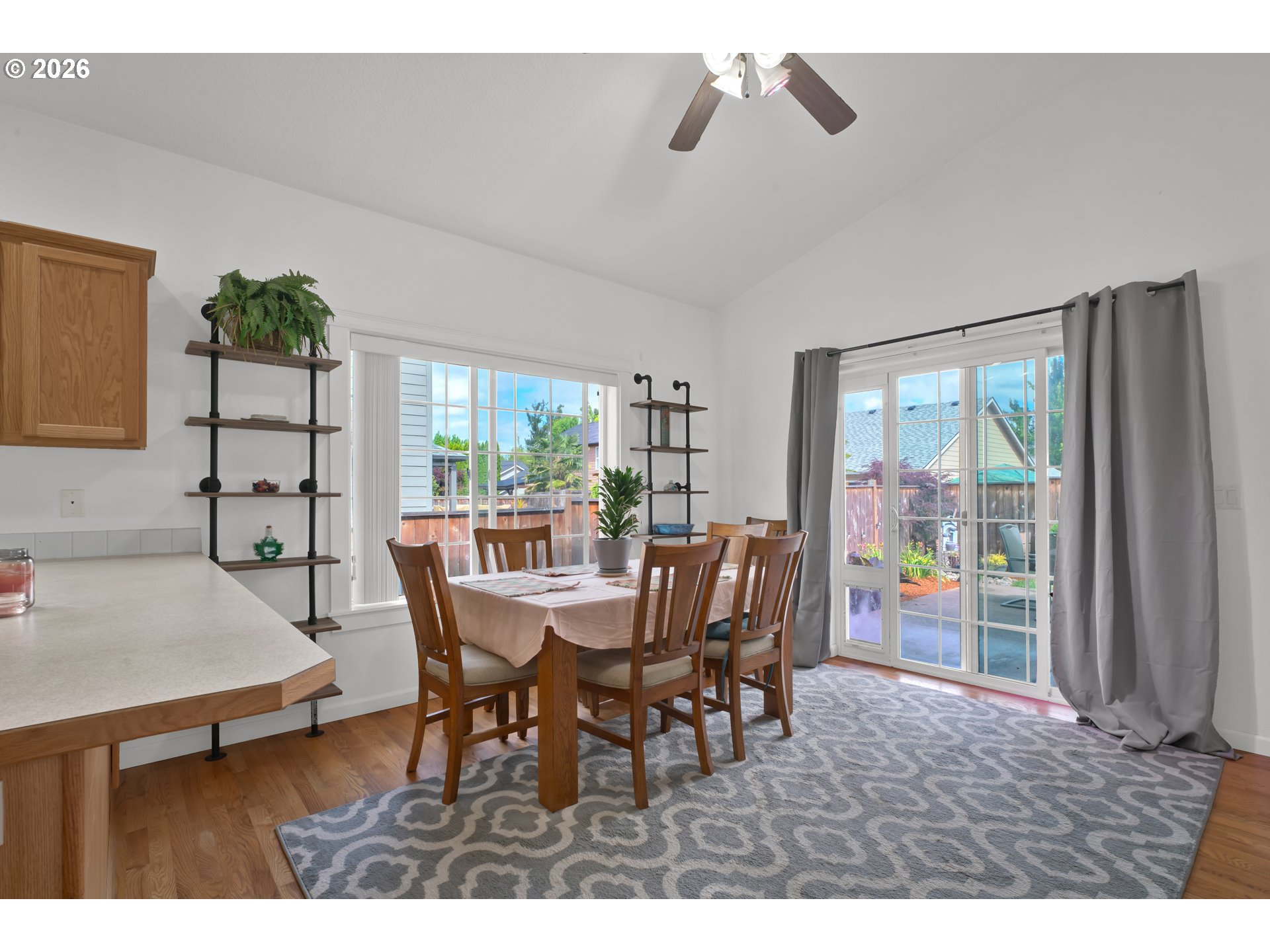 3392 FALCON DR